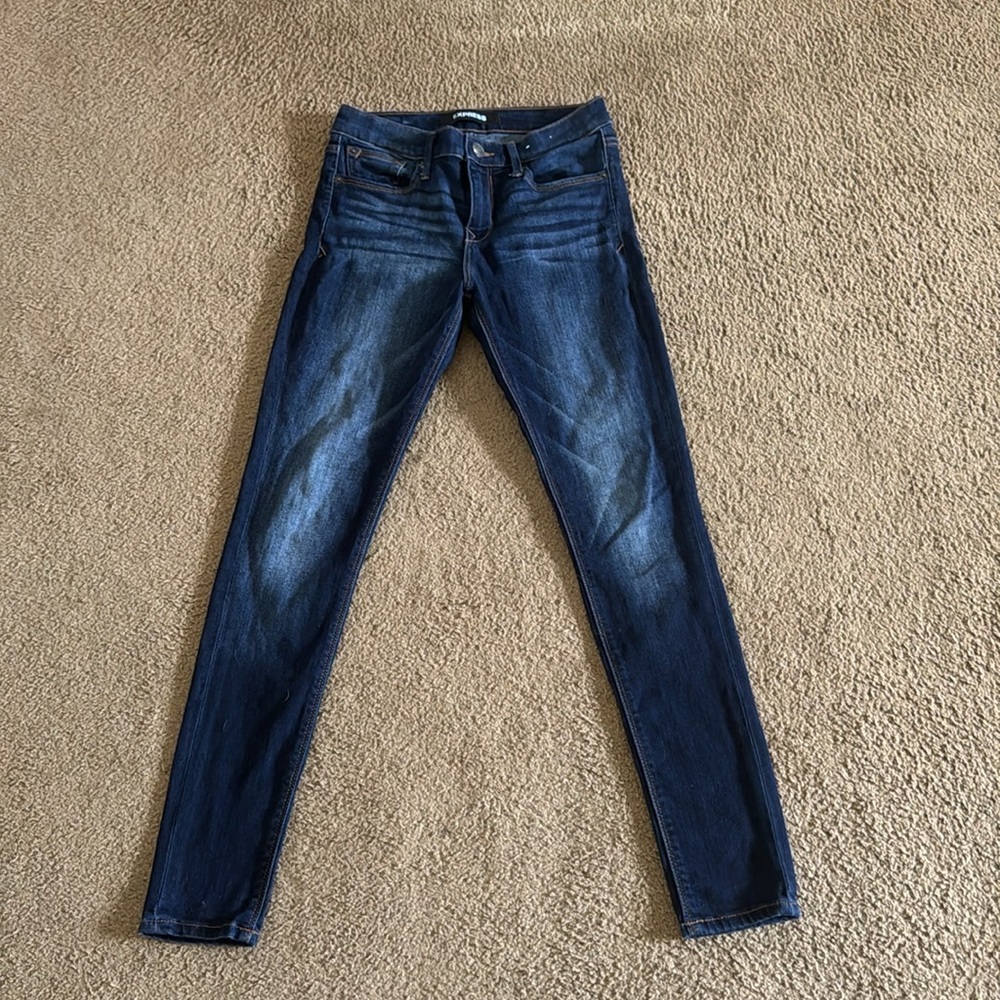 Express Legging Mid Rise Jeans - Picture 3 of 6